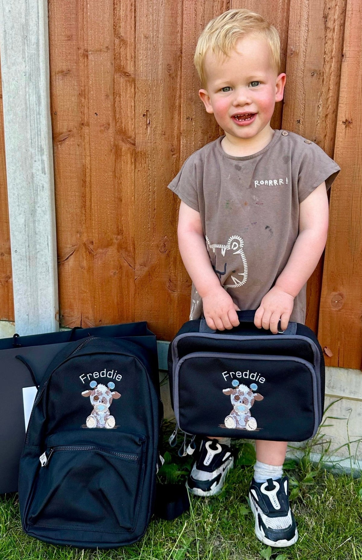 Personalised Giraffe Rucksack & Lunch Bag Set - Little Mamma Duck